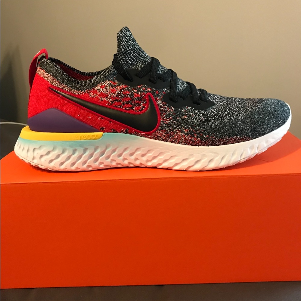 Nike epic react flynit 2